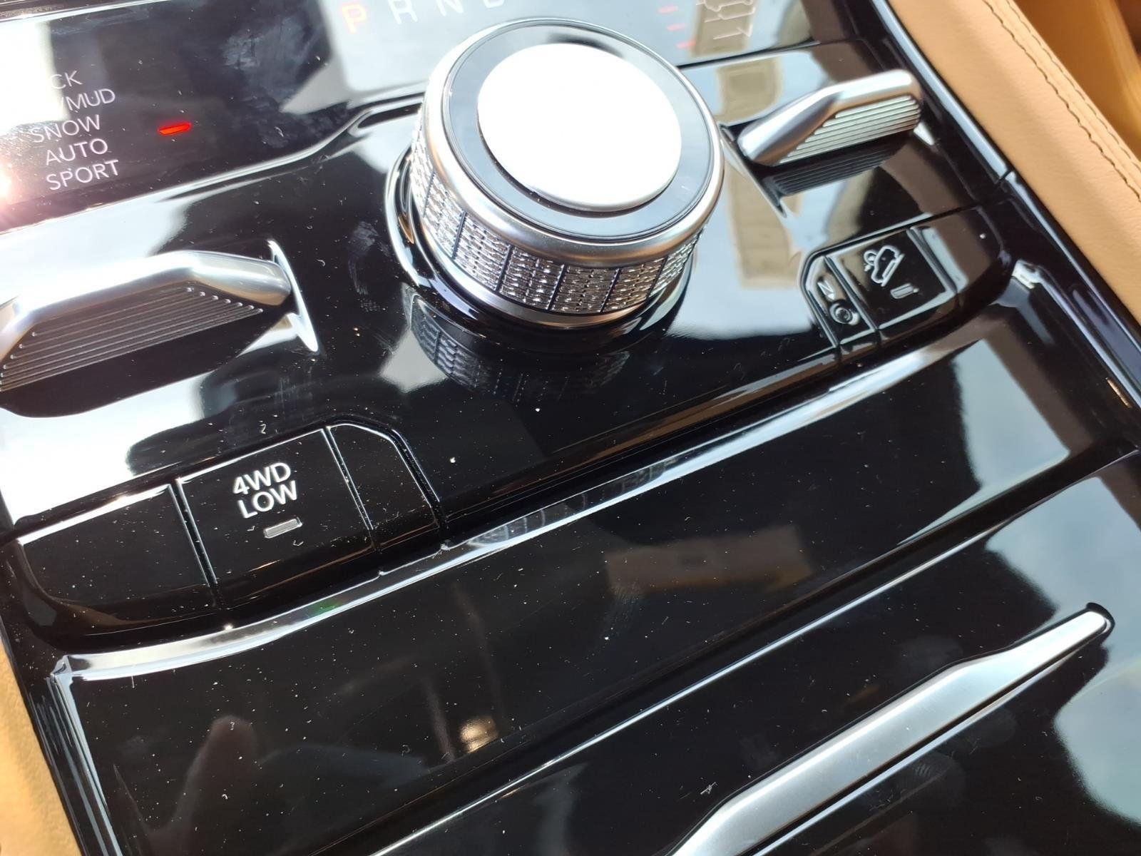 Used 2026 Bright White Clearcoat Jeep Summit image 10