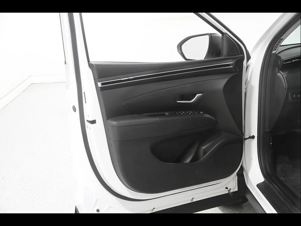 Certified Used 2024 Serenity White Pearl Hyundai SEL image 4