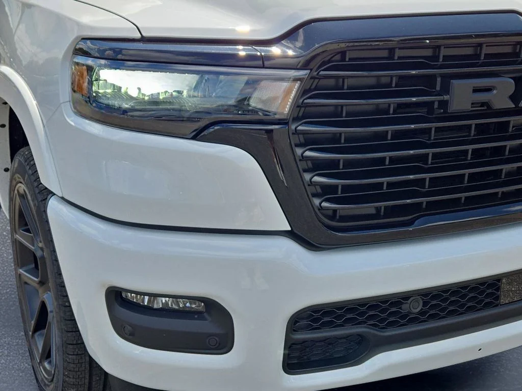 New 2026 Bright White Clear-Coat Exterior Paint RAM Laramie image 3