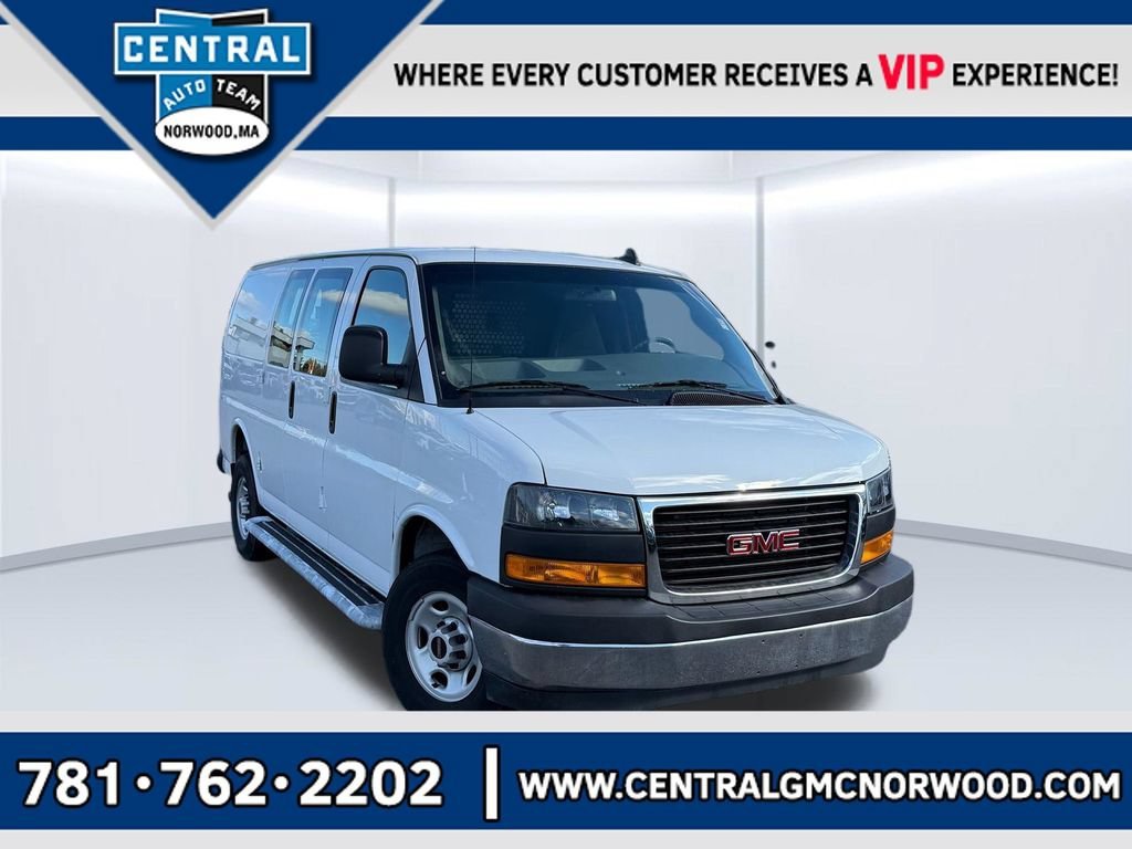 2025 GMC Savana Cargo Van