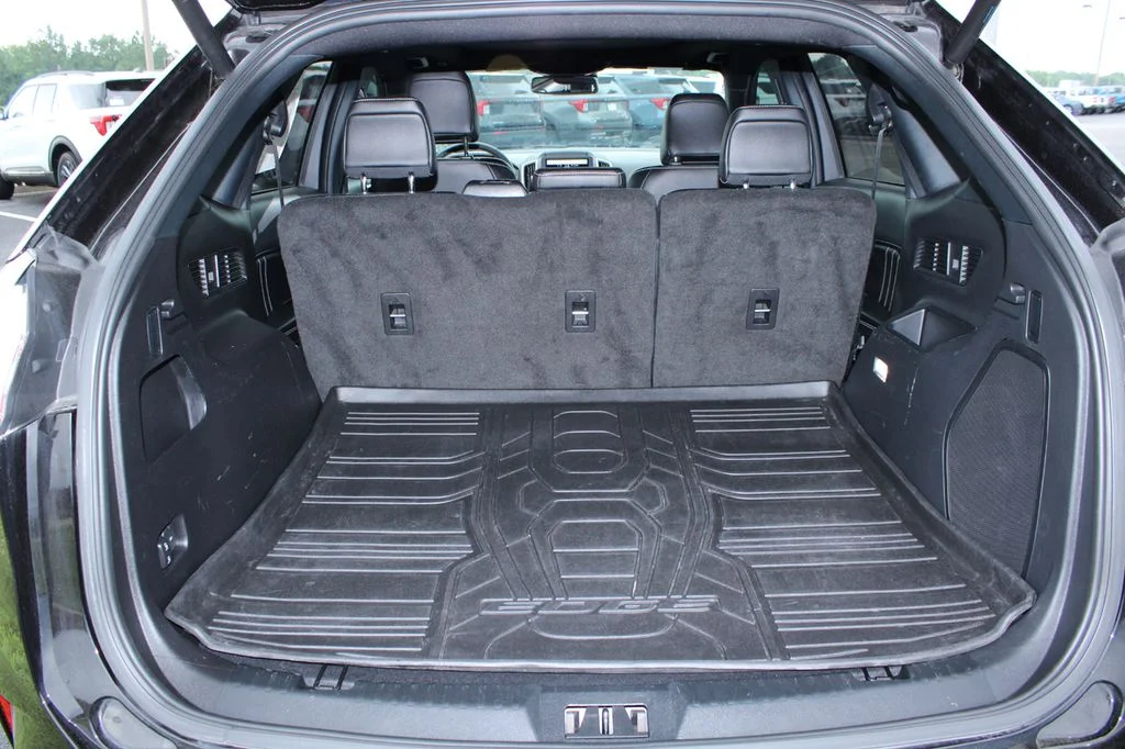 Used 2024 Black Metallic Ford ST image 10