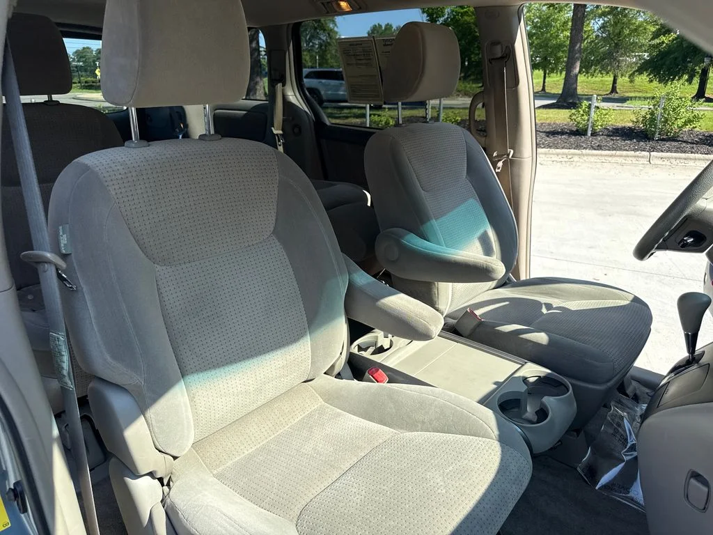 Used 2010 Blue Mirage Metallic Toyota LE image 35