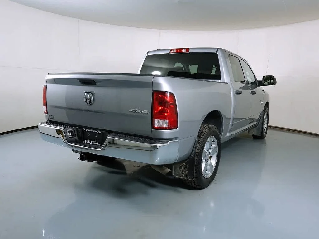Used 2021 Silver Ram Tradesman image 3