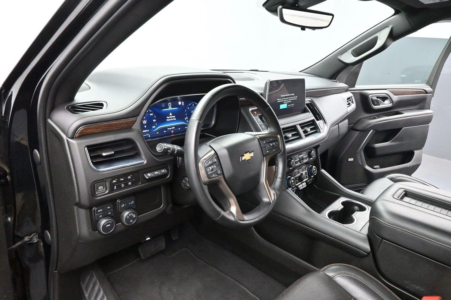 Used 2023 Black Chevrolet High Country image 13