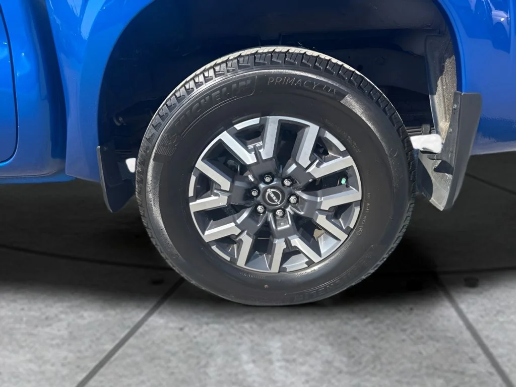 Used 2024 Blue Nissan SL image 28