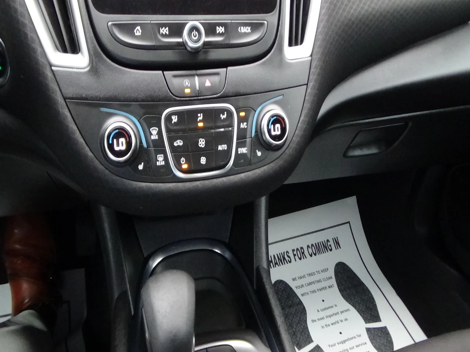 Used 2023 Dark Ash Metallic (g6m) Chevrolet LT image 23