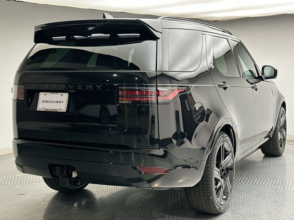 New 2026 Santorini Black Land Rover Dynamic SE image 3