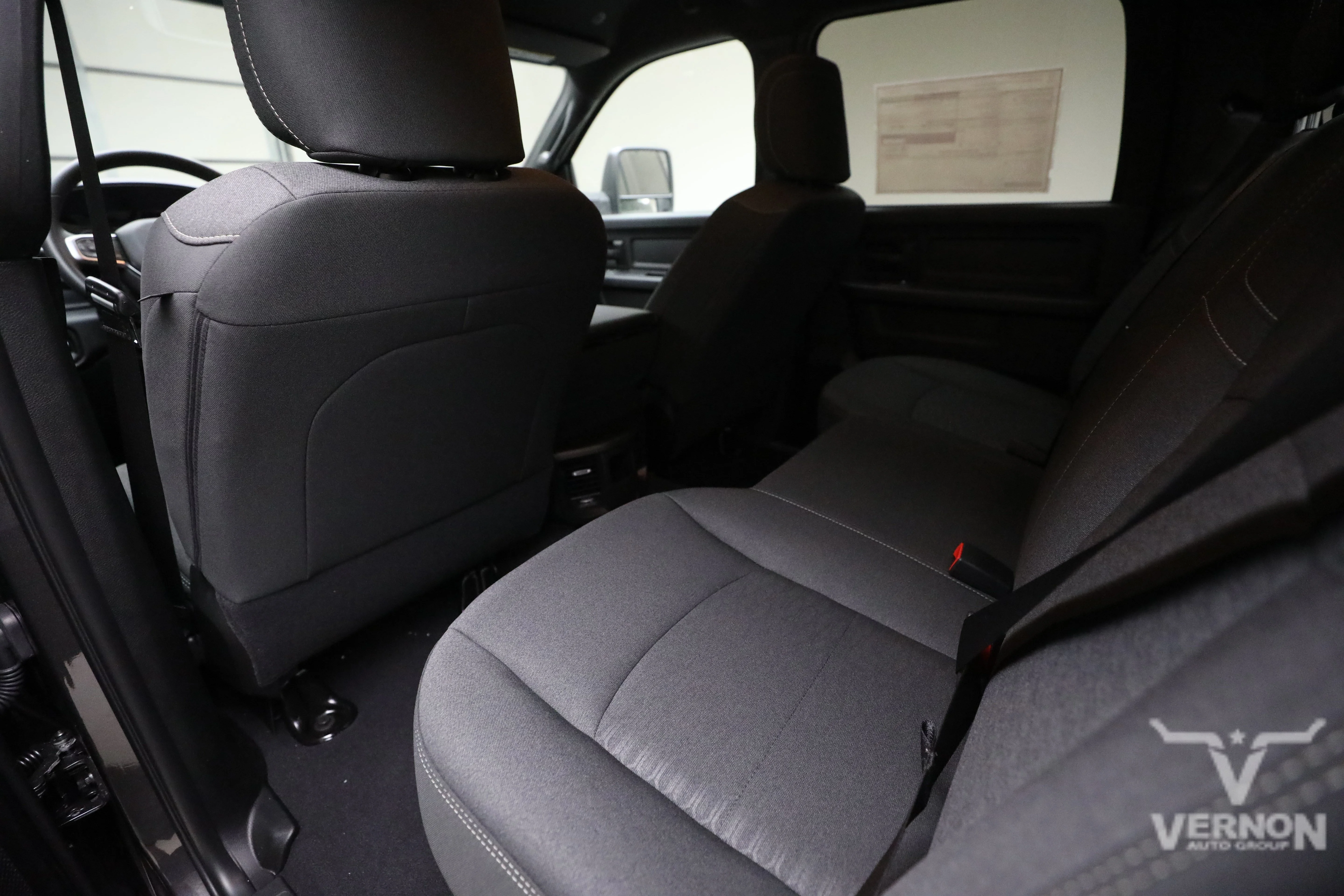 New 2026 Ram 2500 Black Express Crew Cab 4x4