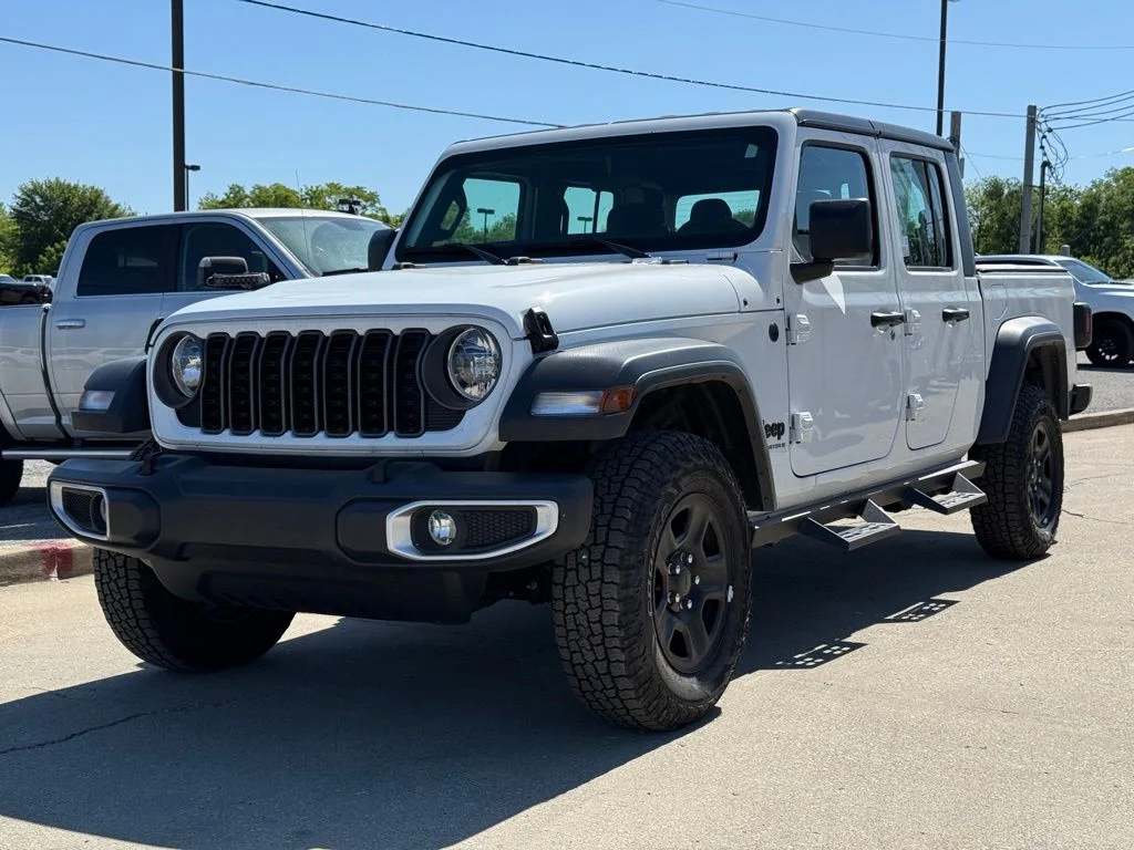 Used 2025 White Jeep Sport image 2