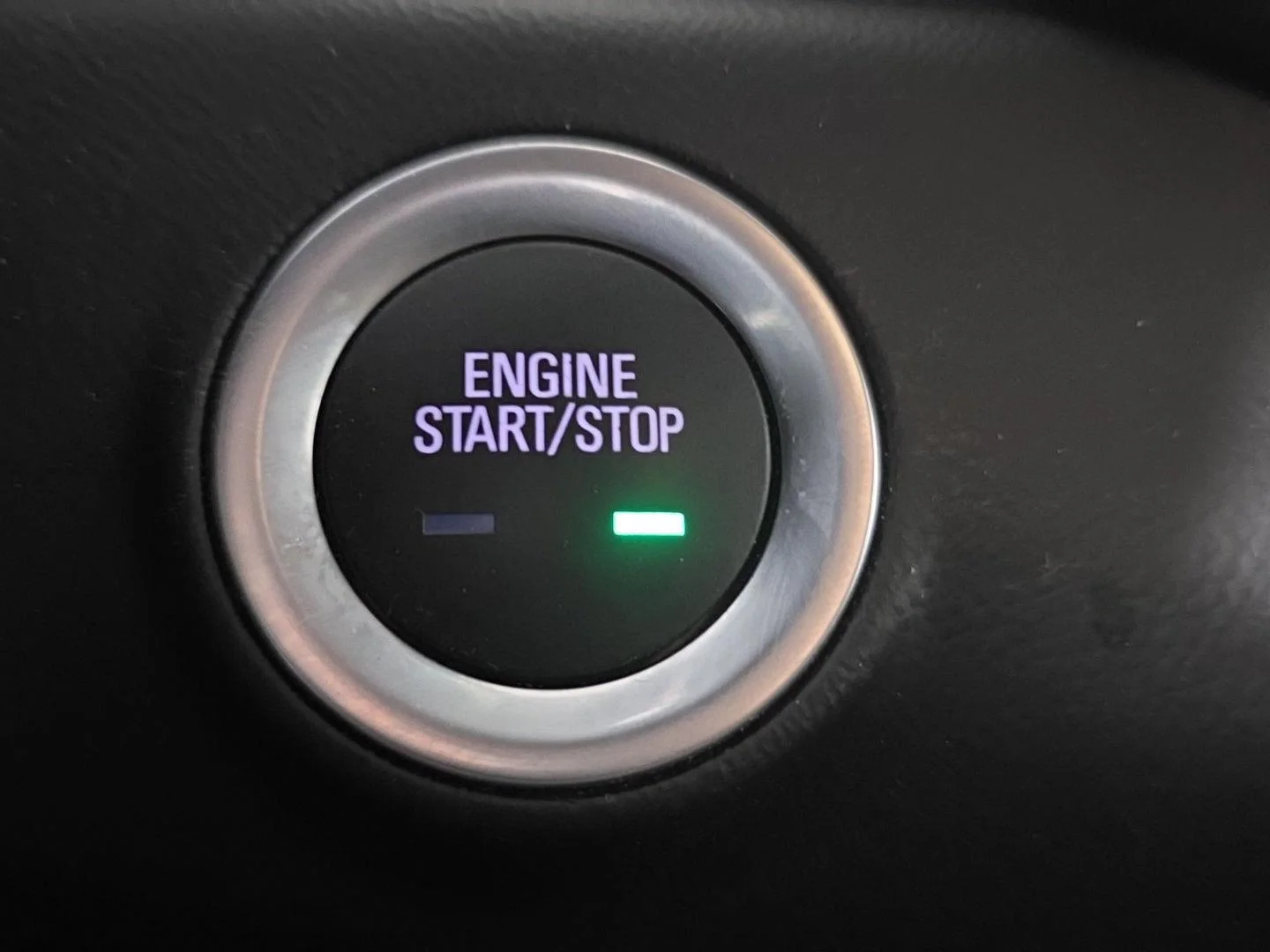 Used 2020 Quicksilver Metallic GMC SLE image 22