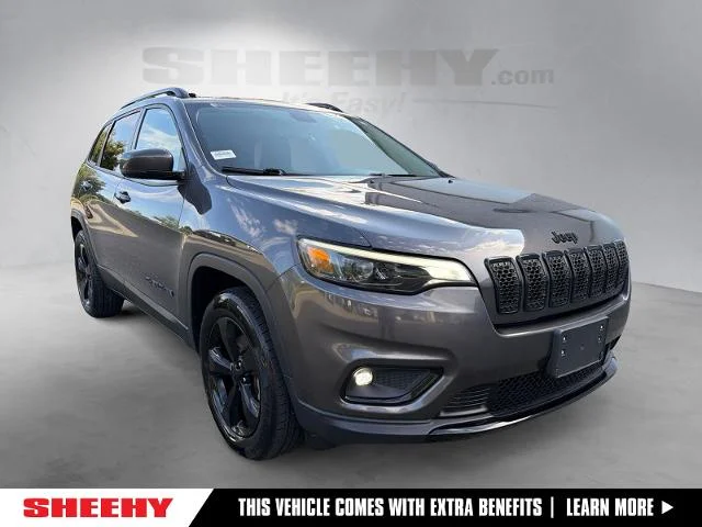 Used 2019 Granite Crystal Clearcoat Metallic Jeep  image 1