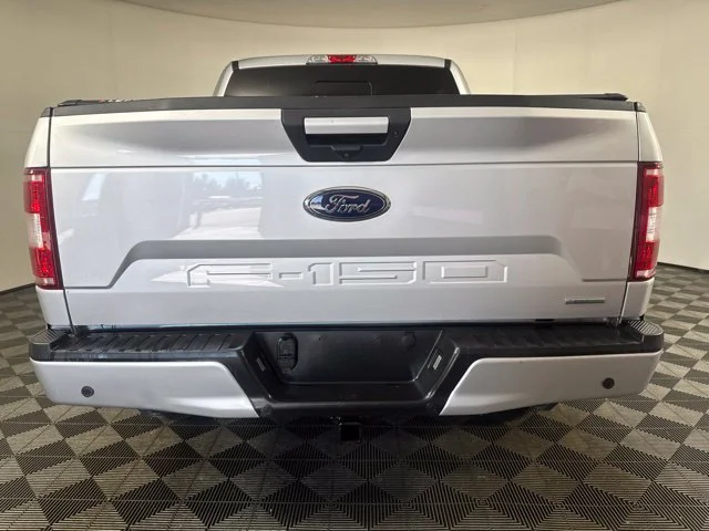 Used 2018 Silver Ford XLT image 21