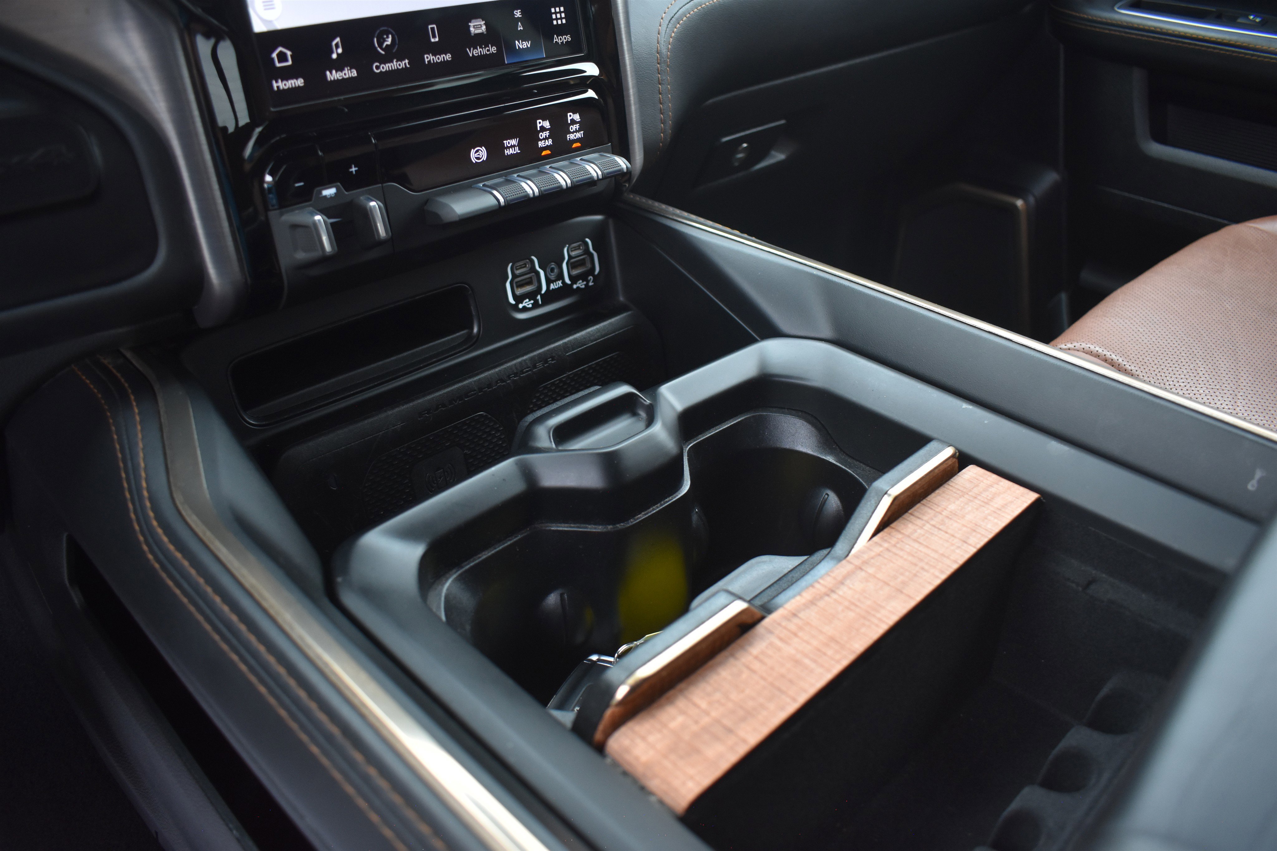 2022 RAM Ram 3500 Pickup Longhorn - Photo 31