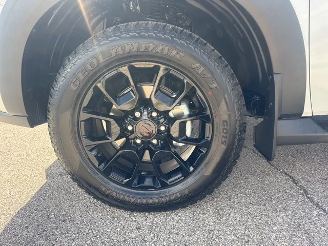 2026 Nissan Armada PRO-4X - Photo 11
