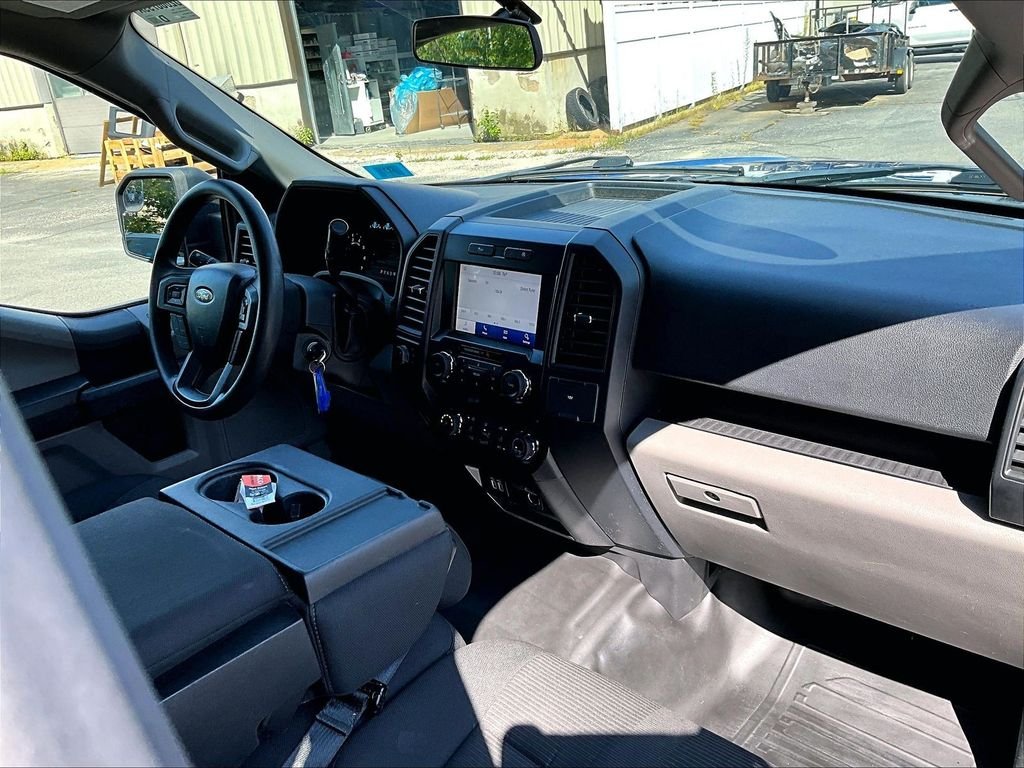 Used 2020 Blue Metallic Ford XL image 14