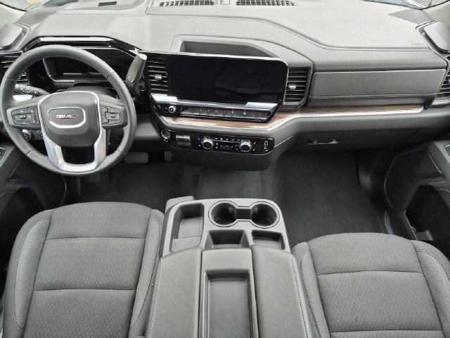 Used 2026 Onyx Black GMC Elevation image 13