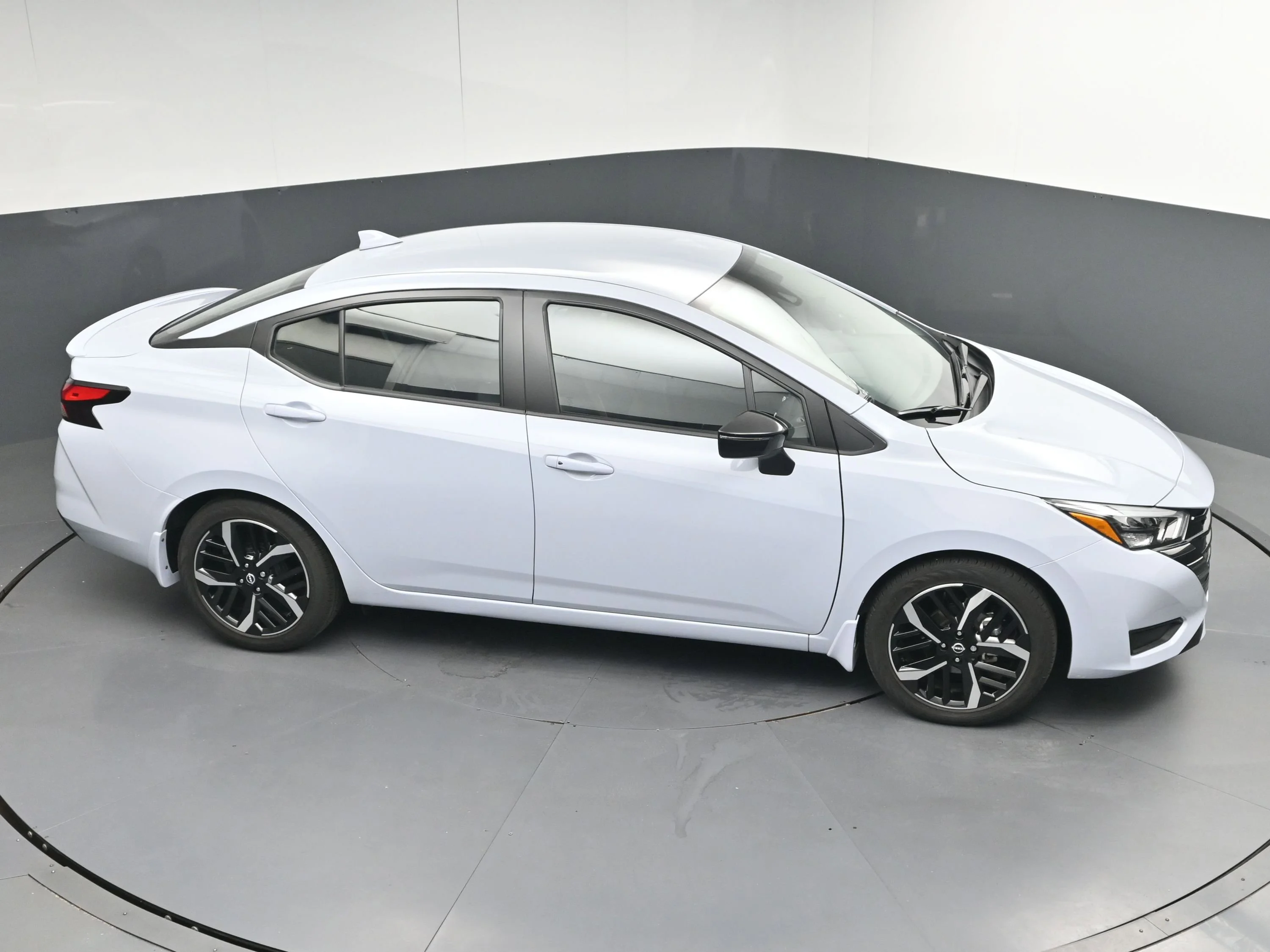 Certified Used 2025 Gray Sky Pearl Nissan SR image 31