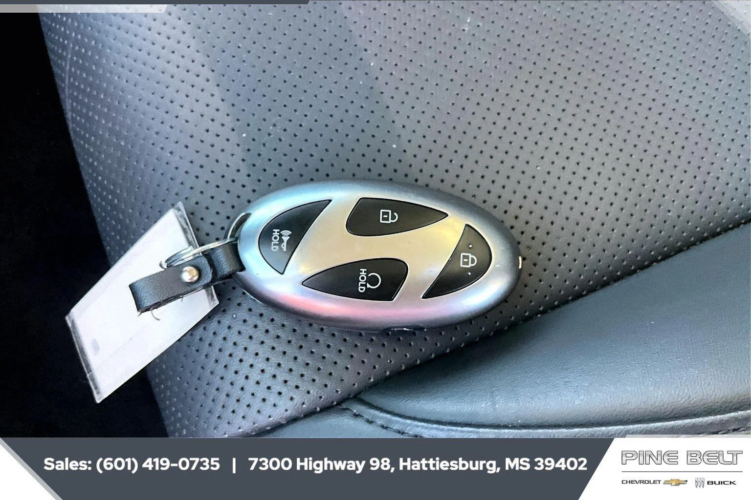 Used 2026 Phantom Black Hyundai SEL image 9