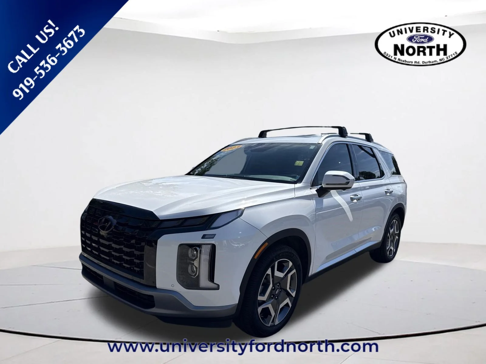 Used 2023 Hyper White Hyundai SEL image 3