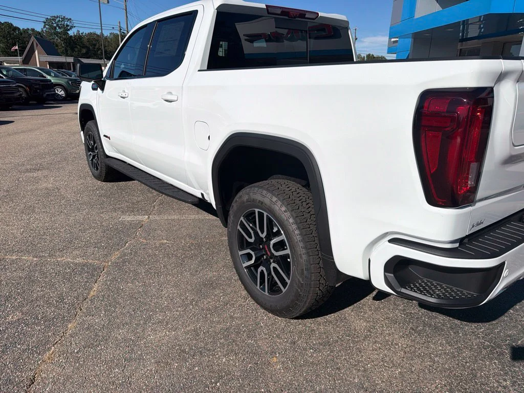 New 2026 Summit White GMC AT4 image 3
