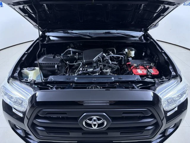 Used 2017 Black Toyota SR Access Cab image 12