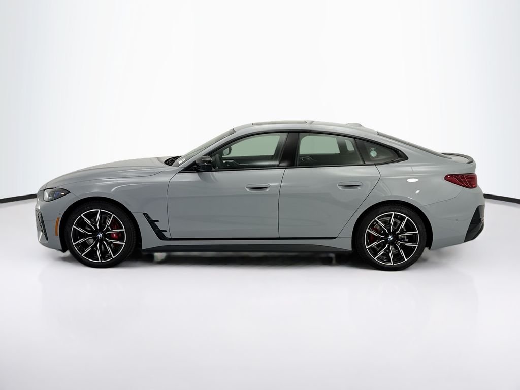 New 2026 Gray Metallic BMW xDrive40 image 8