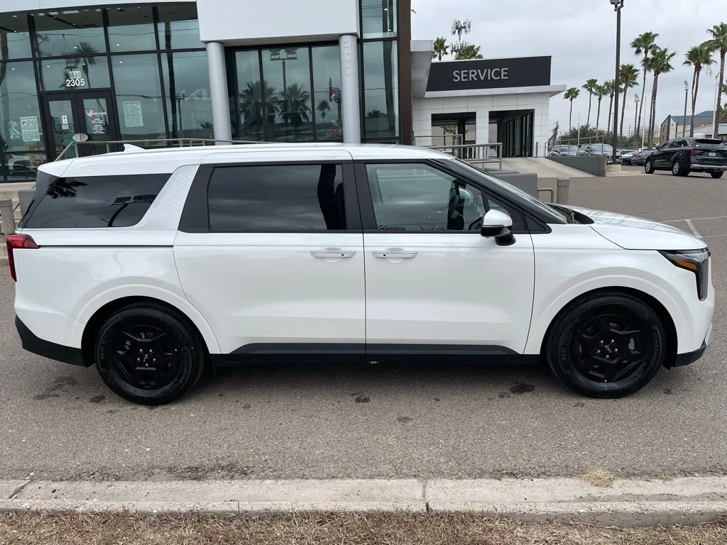 New 2026 White Kia LXS image 10
