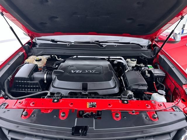 Certified Used 2016 RED HOT Chevrolet 4WD LT image 34