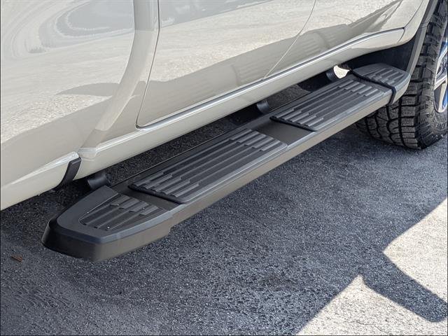 2026 GMC Sierra 1500 SLE - Photo 12