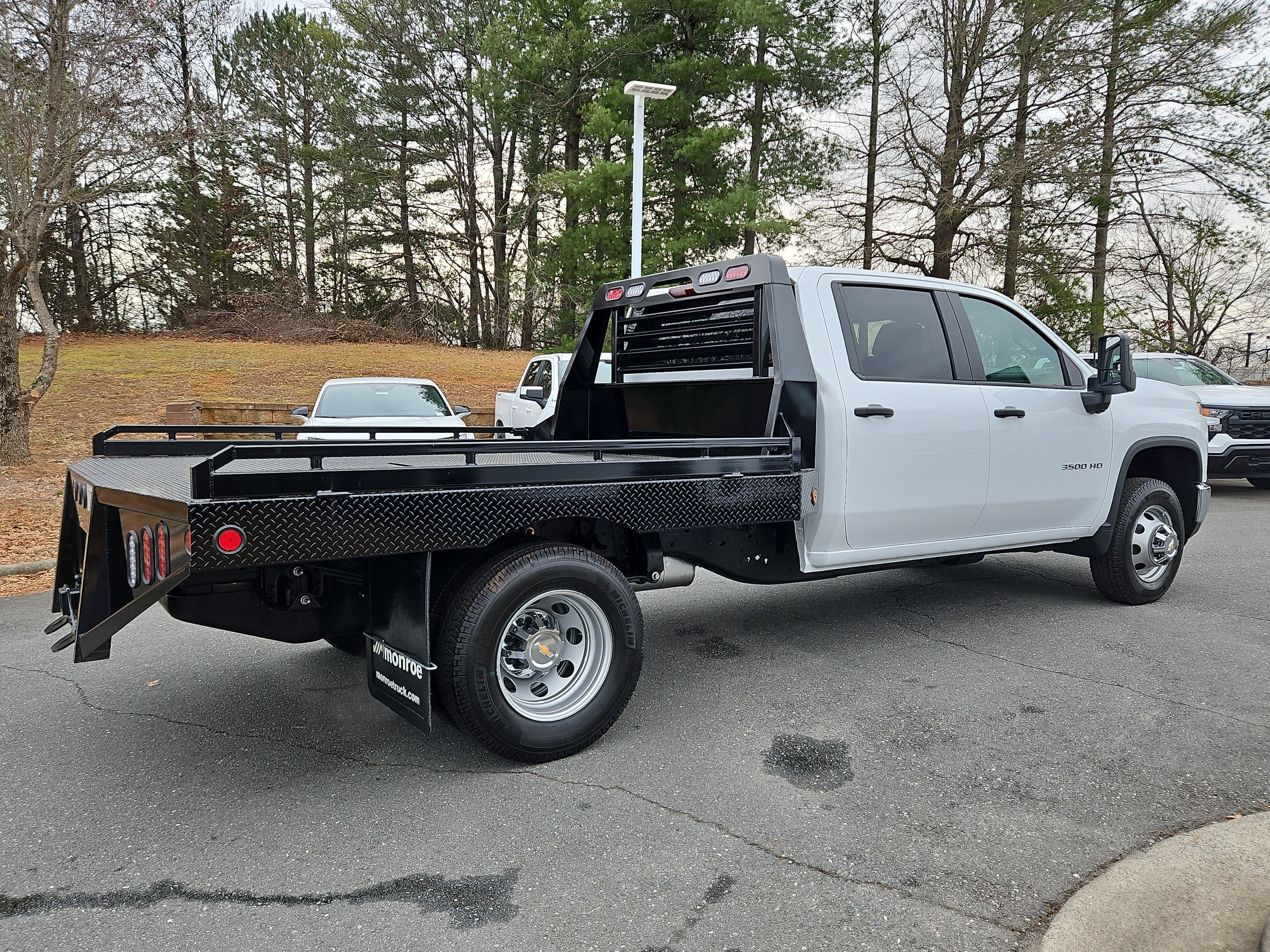 New 2025 Summit White Chevrolet Work Truck image 5