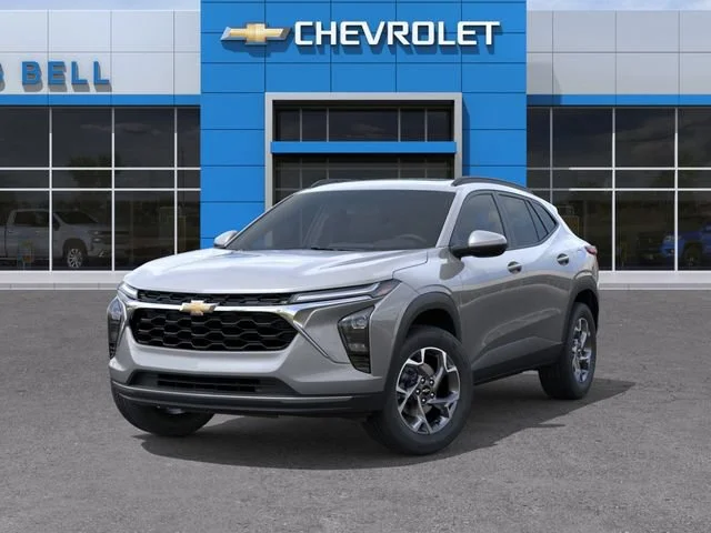 2026 Chevrolet Trax LT - Photo 6