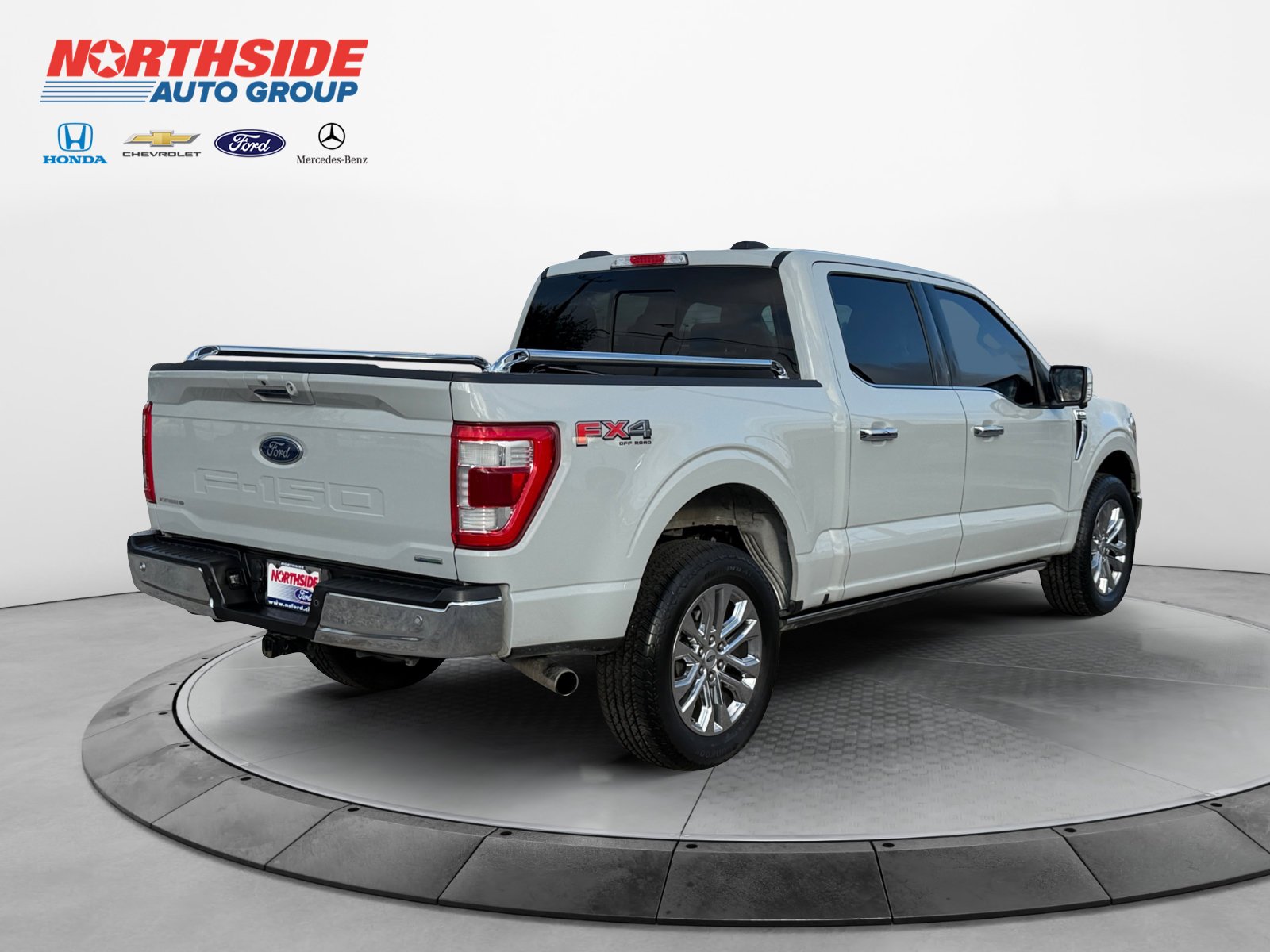 Certified Used 2023 Avalanche Gray Ford LARIAT image 7