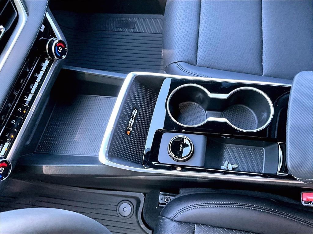 2026 Chevrolet Equinox LT - Photo 14