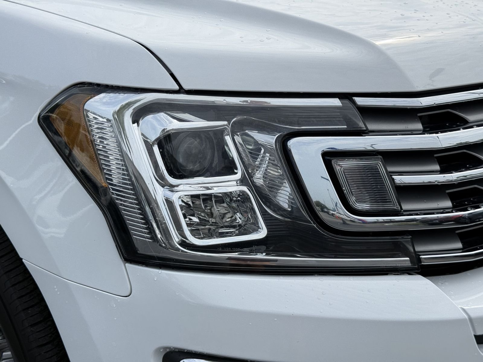 Used 2021 Oxford White Ford Limited image 10