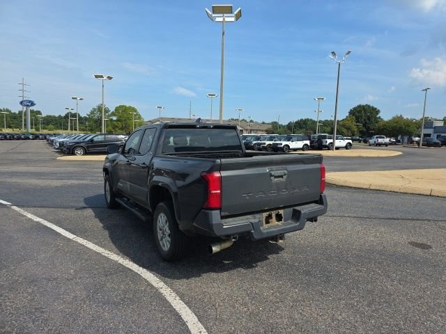 Used 2025 UNDERGROUND Toyota SR5 image 5
