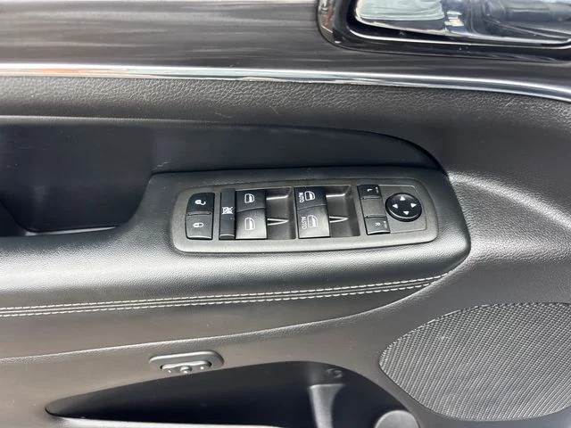 Used 2021 Blue Jeep Limited image 16