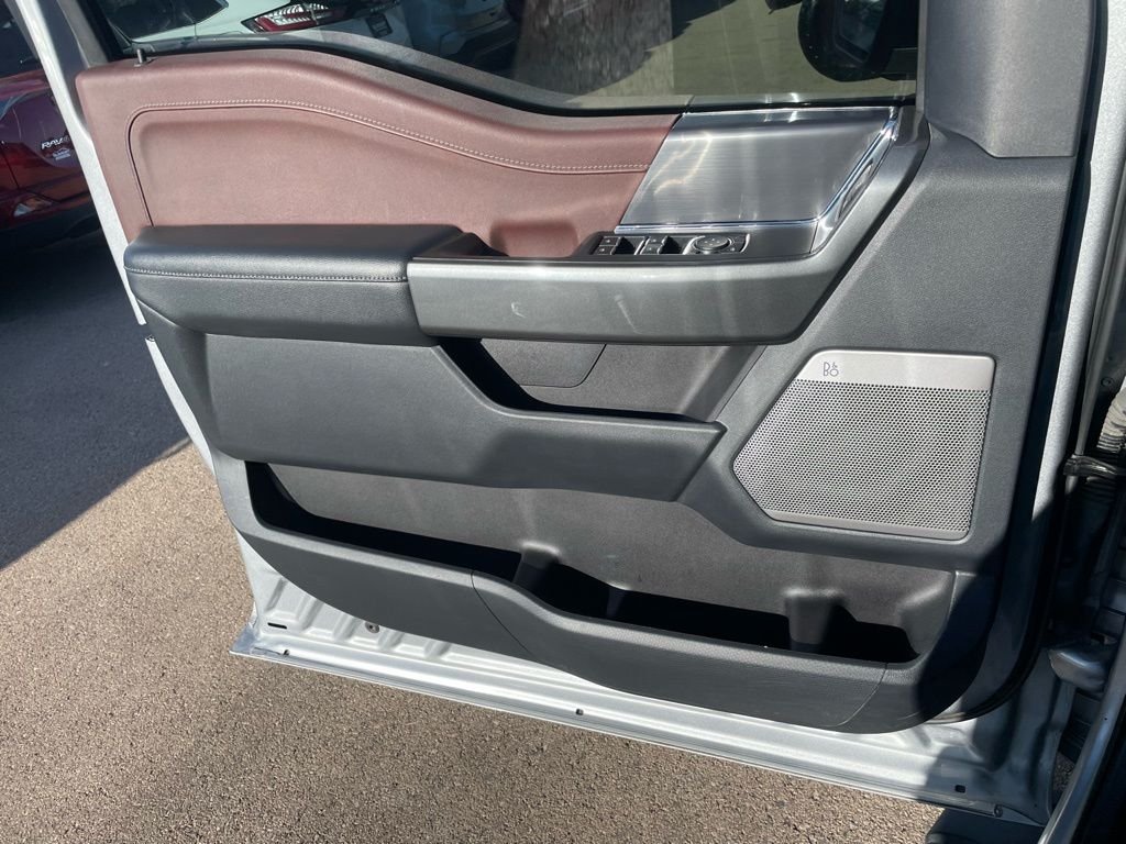 Used 2022 Silver Ford Lariat image 56
