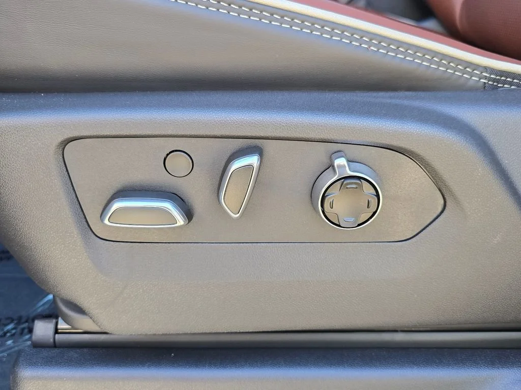 2026 GMC Sierra 2500HD Denali Ultimate - Photo 16
