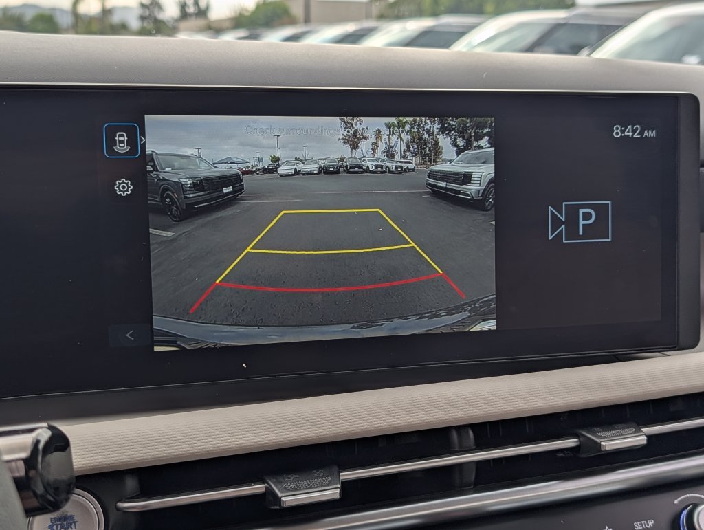 2025 Hyundai Tucson SE - Photo 22