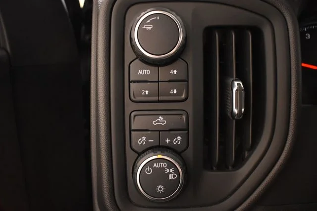 Used 2024 Black Chevrolet Custom Trail Boss image 28