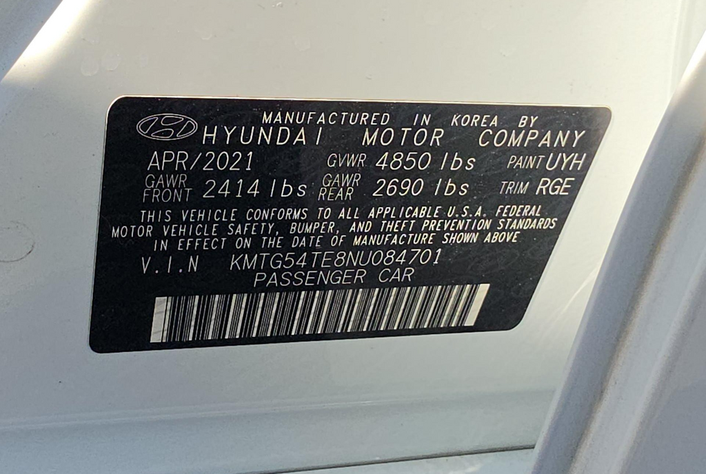 Certified Used 2022 White Genesis 3.3T image 13