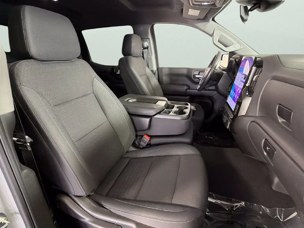 Used 2025 Slate Gray Metallic Chevrolet Custom image 34