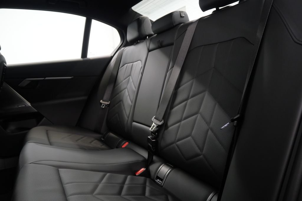 2025 BMW 5 Series 530i - Photo 17