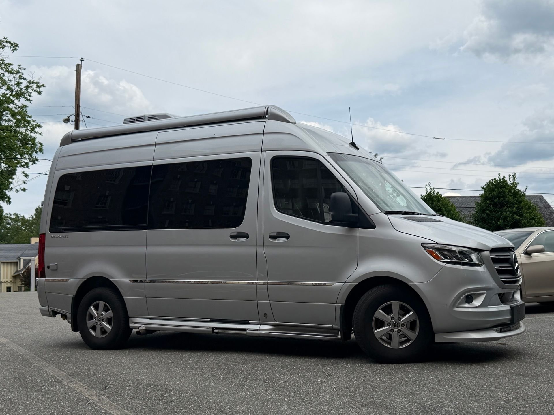 Used 2022  Mercedes-Benz AIRSTREAM INTERSTATE 19 image 22