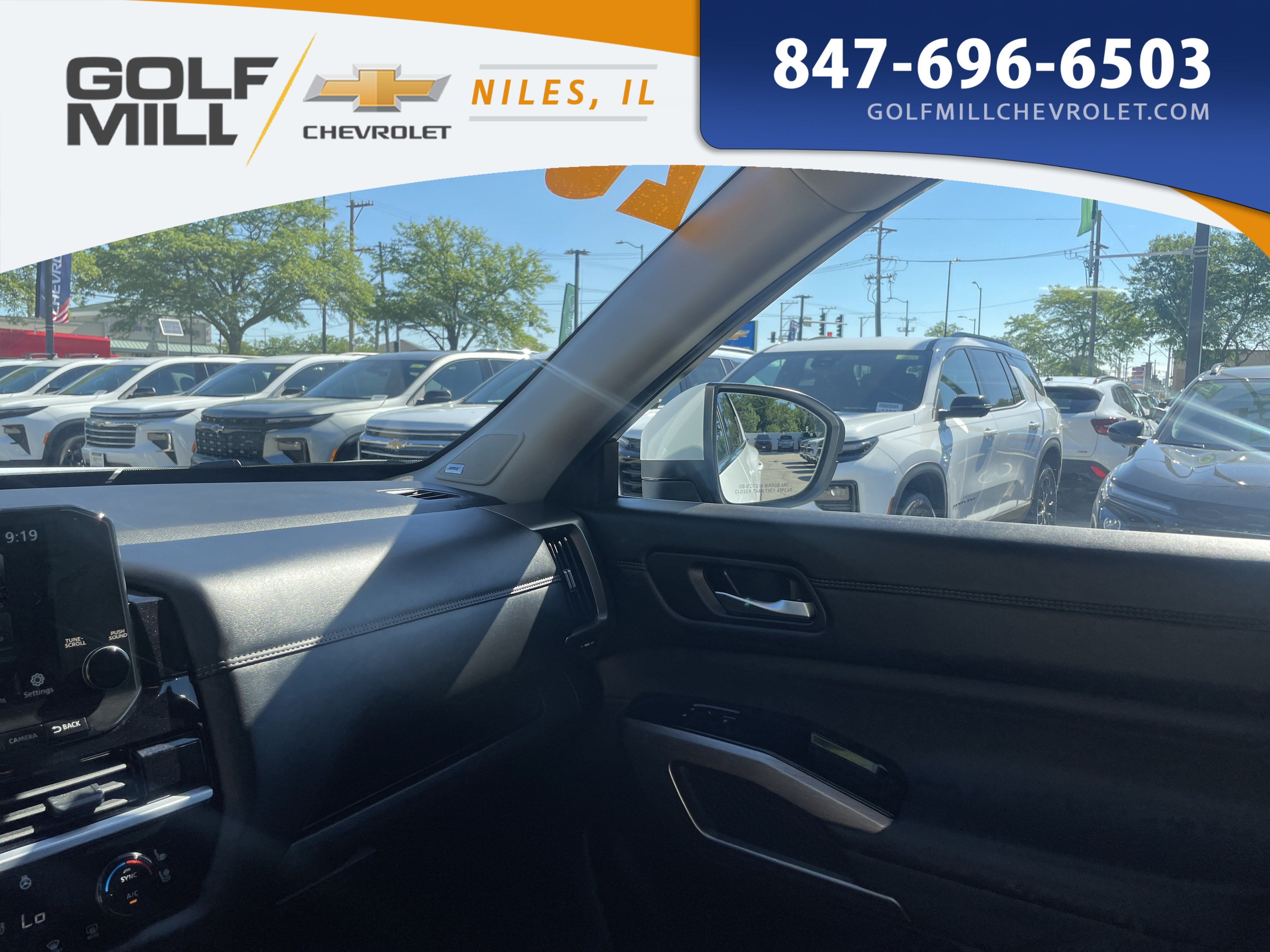 Used 2025 Everest White Pearl Tricoat Nissan Platinum image 23