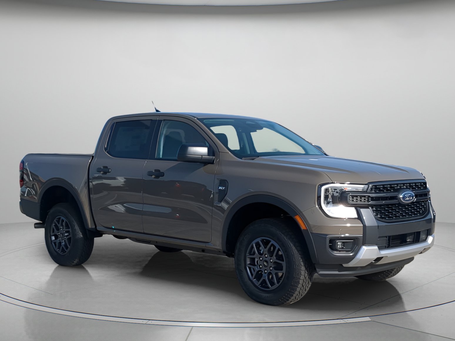 New 2026 Marsh Gray Ford XLT image 35