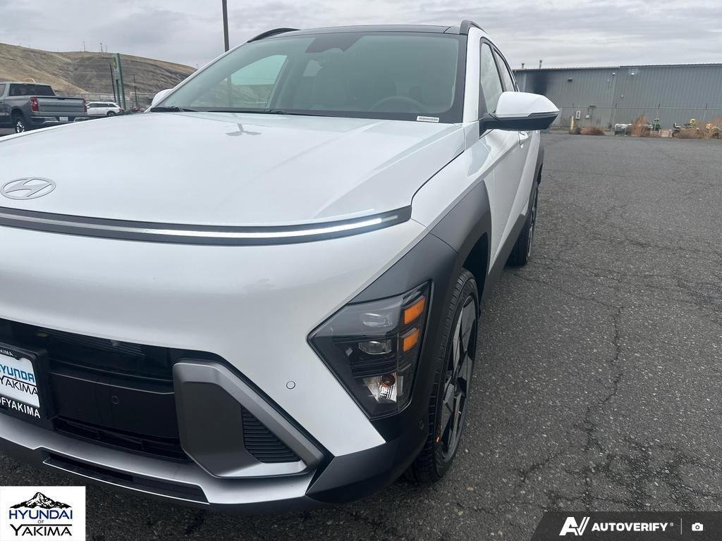 New 2026 Atlas White Hyundai Limited AWD image 8