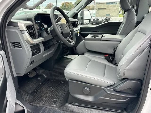New 2026 Oxford White Ford F-550® XL image 11