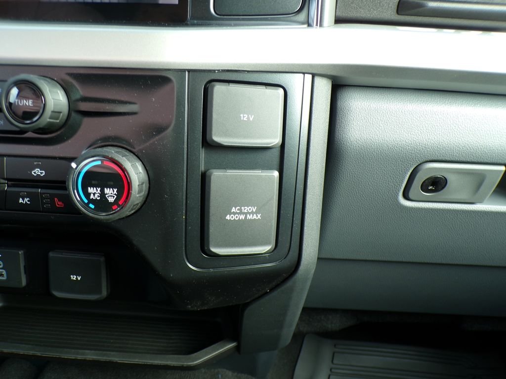 New 2026 Oxford White Ford F-350® XLT image 26
