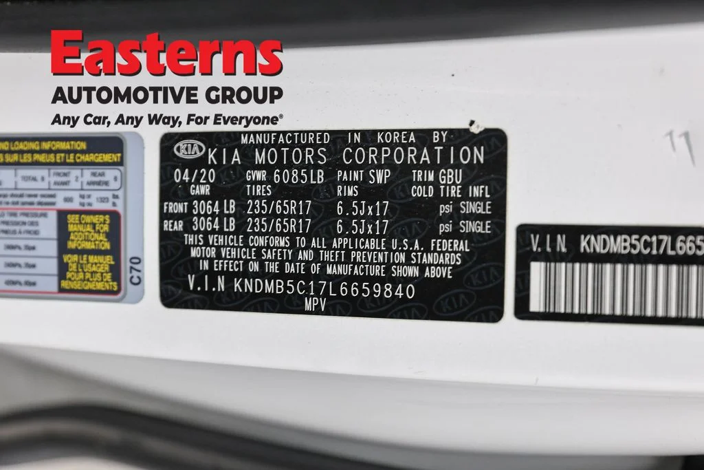 Used 2020 White Kia LX image 34